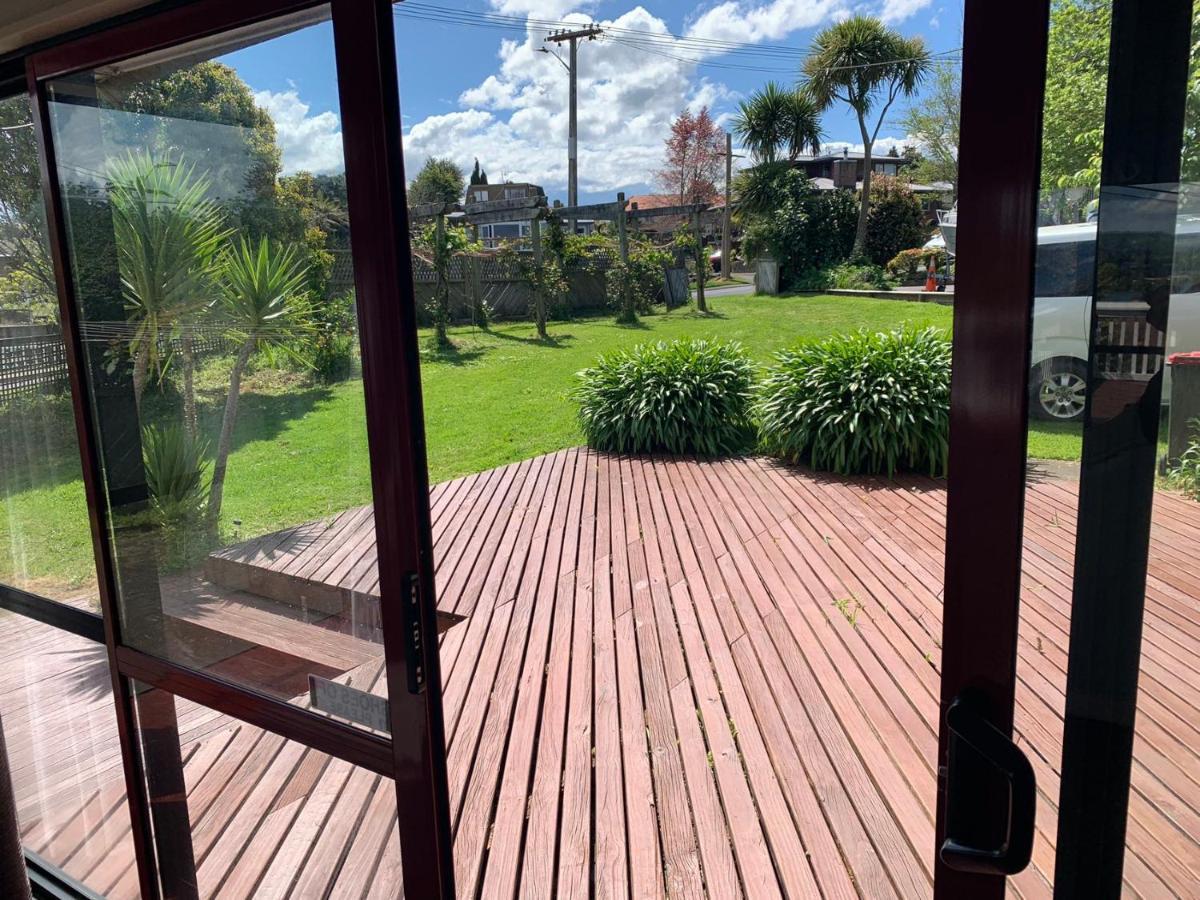 Premium Lake View Home Rotorua Bagian luar foto